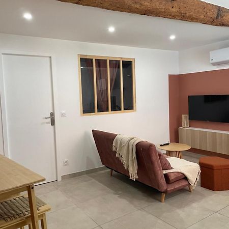Entre Tendance Et Authenticite - La Voute Nimes Luaran gambar