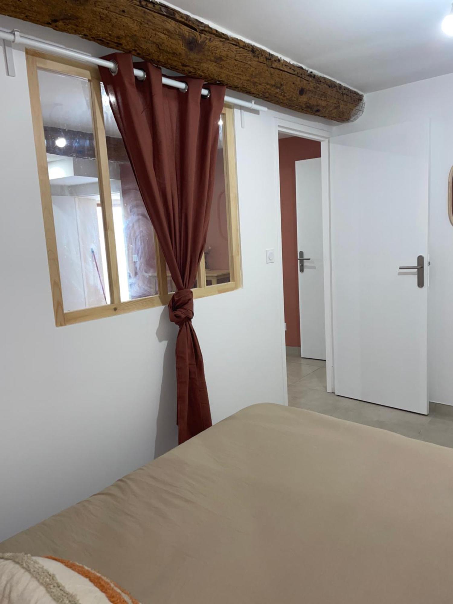 Entre Tendance Et Authenticite - La Voute Nimes Luaran gambar
